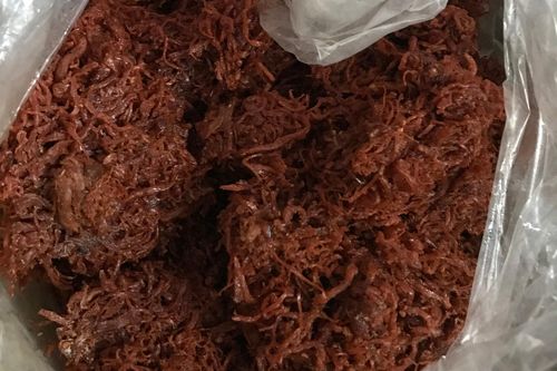 Thu giữ hơn 7 tấn thịt sấy khô, bánh tráng không rõ nguồn gốc