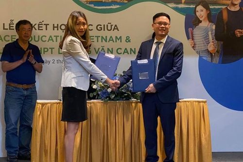 Trường học ở Hà Nội đào tạo chương trình THPT chính thống của Nam Úc