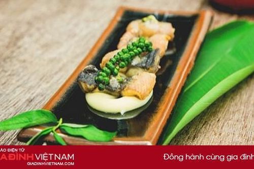 Ngày mưa làm món lươn chiên giòn sốt tiêu xanh thơm lừng