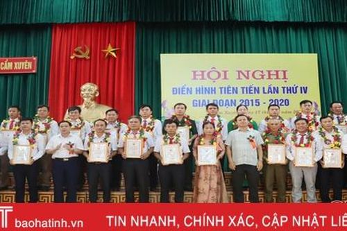 Tươi thắm sắc màu 'vườn hoa' thi đua yêu nước Hà Tĩnh