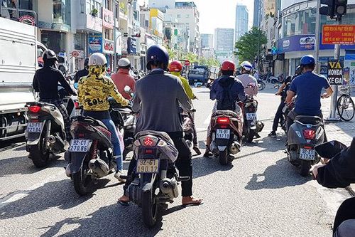Đà Nẵng: Giảm thiểu khí thải xe máy trong giai đoạn xây dựng 'Thành phố môi trường' đến năm 2045