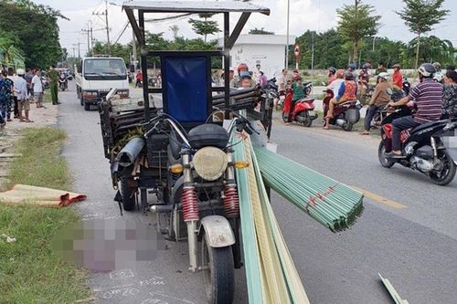 Bé gái chết thương tâm sau va chạm xe ba gác chở tôn: Có thể khởi tố tài xế