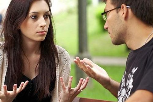 Chồng đòi mang cháu về nuôi, vợ chỉ nói một câu liền im bặt