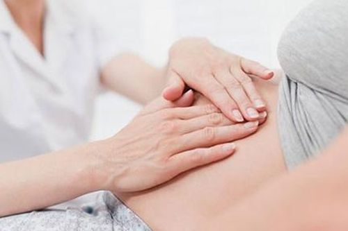 Nhau cài răng lược: Một nan đề đang đi tìm lời giải