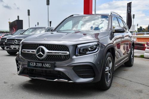 Mercedes GLB cạnh tranh với GLC tại Việt Nam