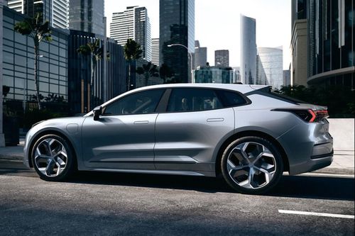 Volvo phát triển crossover chạy điện cỡ nhỏ