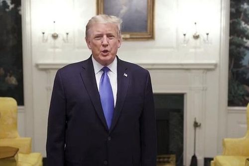 TT Trump tuyên bố sẽ đánh bại virus corona