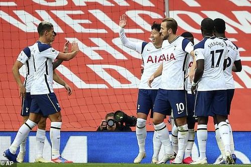 M.U 1-6 Tottenham: Ác mộng Old Trafford