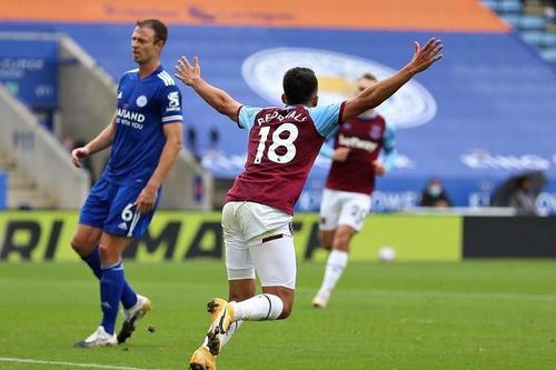 Vardy im tiếng, Leicester thảm bại ngay tại sân nhà