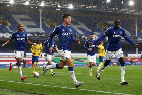 Everton bay cao tại Ngoại hạng Anh
