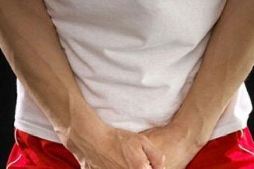 Đang thủ dâm, bệnh nhân nghe tiếng 'rắc' đau đớn rồi đi viện