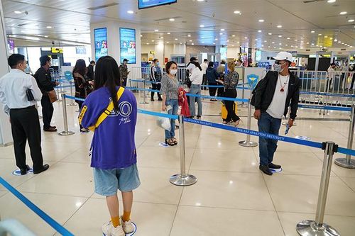 Khách tăng đột biến, Cục Hàng không xin mở cửa sân bay Nội Bài sớm 30 phút