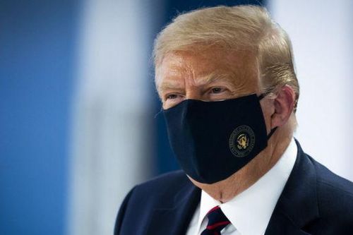 Nhà Trắng thừa nhận tình trạng của ông Trump nghiêm trọng hơn công bố
