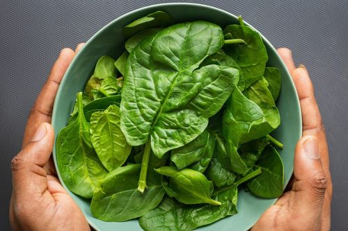 Lợi ích của rau chân vịt