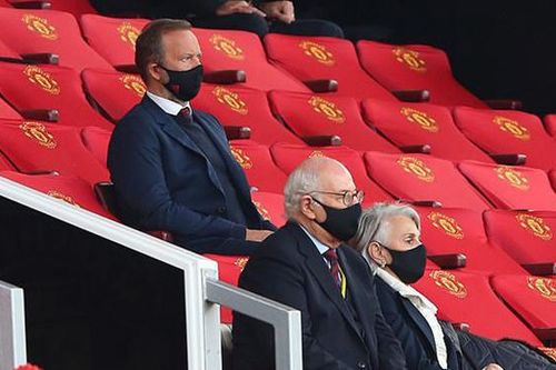 MU thua thảm Tottenham: Tiếp theo là gì, Solskjaer và Woodward?