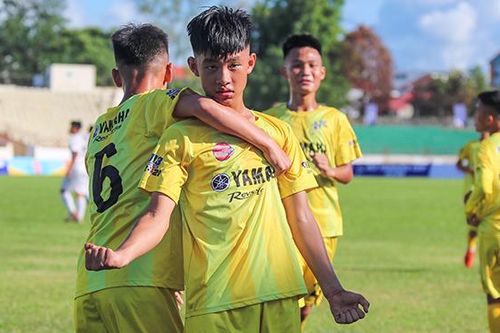 Giải BĐ Thiếu niên toàn quốc 2020: ĐKVĐ SLNA thắng đậm HAGL