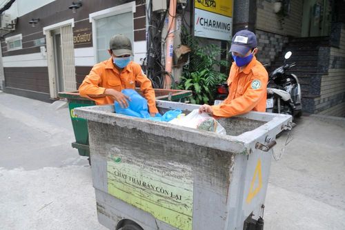Đẩy mạnh thực hiện chương trình phân loại rác tại nguồn