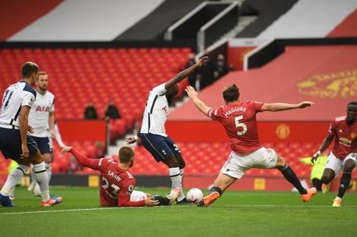 MU tái hiện thất bại kỷ lục 1-6 trên thánh đường Old Trafford