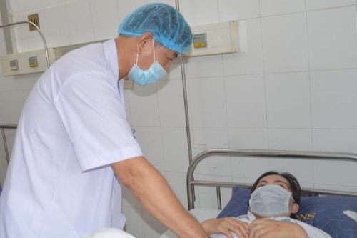 Cần Thơ: Cứu sống bệnh nhân bị vỡ thận do tai nạn giao thông