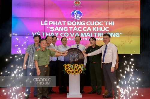Phát động cuộc thi 'Sáng tác ca khúc về thầy cô và mái trường'