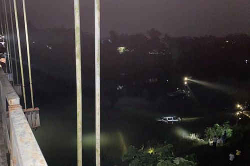 Vụ tai nạn 5 người tử vong: Phó Chủ tịch Ủy ban ATGT Quốc gia vào hiện trường kiểm tra