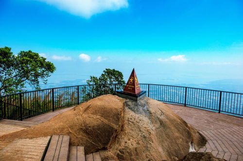 Sun World BaDen Mountain tổ chức đêm hội trăng rằm tưng bừng chưa từng có trên đỉnh núi Bà