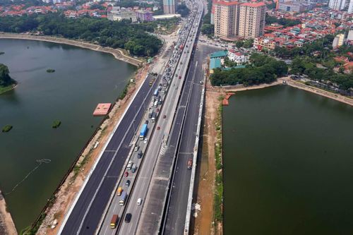 Phân luồng giao thông khi thông xe cầu vượt hồ Linh Đàm ngày 6/10