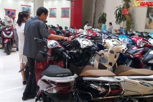 Bảng giá xe máy Honda tháng 10/2020: Nhiều mẫu xe tăng giá mạnh tại đại lý