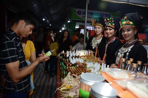 Huyện Văn Yên (Yên Bái): Tập trung vốn cho hạ tầng thương mại