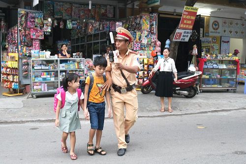 Việt Trì tuyên truyền về an toàn giao thông cho học sinh