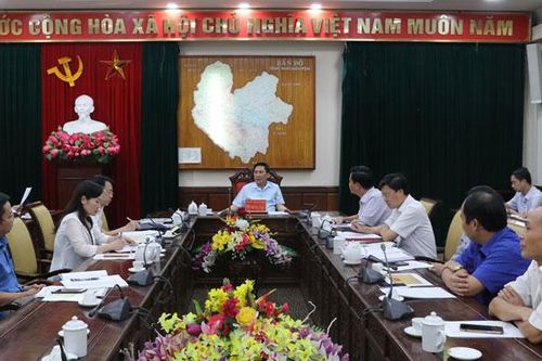 Tổ chức chương trình trang trọng, ngắn gọn, an toàn, tiết kiệm