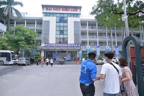 Đại học Điện lực tổ chức nhập học cho các tân sinh viên đầu tiên Khóa D15