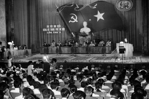Bước chuyển quan trọng về tư tưởng, chính trị
