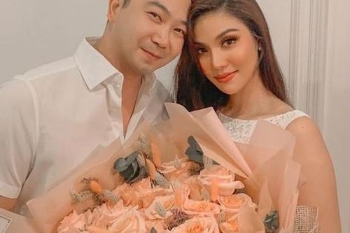 Lan Khuê tình tứ bên chồng đại gia dịp kỷ niệm 1 năm cưới, nghe câu nói của ông xã đủ biết tình cảm thế nào