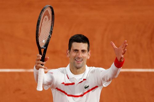 Djokovic thắng Khachanov ở vòng 4 Roland-Garros