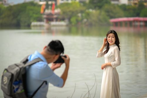 Khoảnh khắc Hà Nội trong mùa đẹp nhất năm
