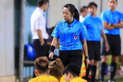 HLV đội nữ Hà Nam: 'Bỏ cuộc vì lỗi hệ thống của trọng tài'