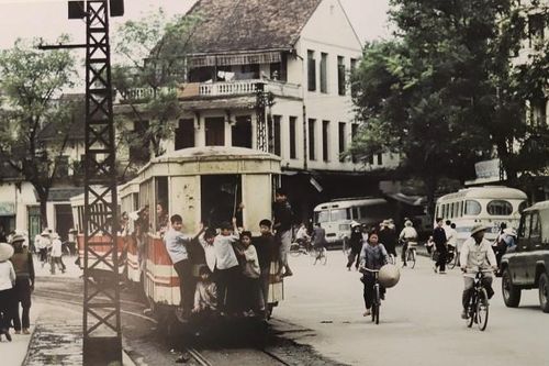 'Hà Nội 1967 - 1975' giản dị và đầy cảm xúc
