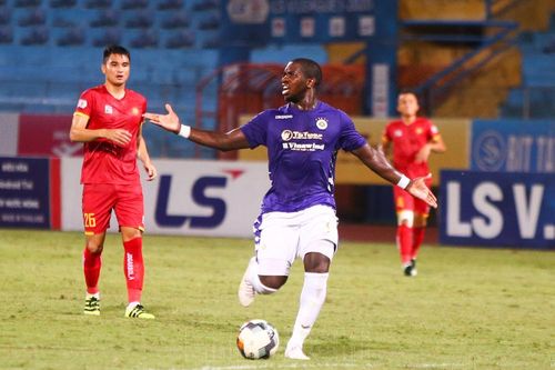 Hà Nội FC và HAGL mất trụ cột trong ngày mở màn giai đoạn 2 V-League 2020
