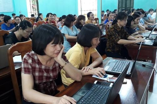 Tuyên Quang: Đẩy mạnh ứng dụng công nghệ thông tin trong dạy và học