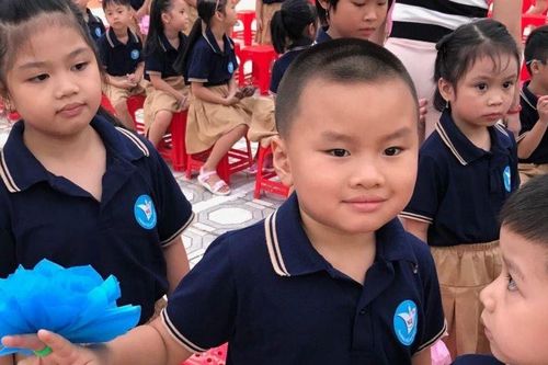 Chương trình mới lớp 1: Bộ GD&ĐT yêu cầu không giao bài tập về nhà, học sinh sẽ được 'xả van' áp lực