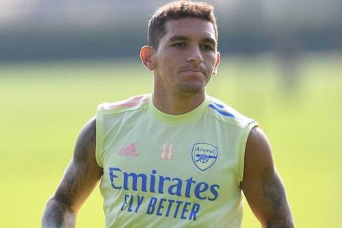 Tiền vệ Lucas Torreira chính thức có bến đỗ mới