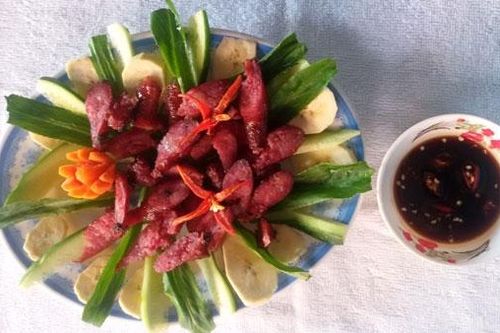 Tung lò mò – Món ăn đậm đà bản sắc dân tộc của người Chăm.