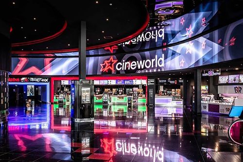 Cineworld - chuỗi rạp chiếu phim lớn thứ hai thế giới đóng cửa vì Covid-19