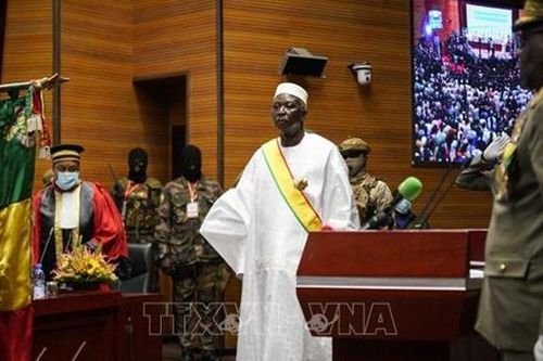 ECOWAS dỡ bỏ trừng phạt Mali