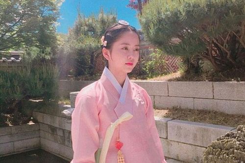 Son Ye Jin 'bỏ bom' dự án phim cổ trang 'siêu khủng', Kim So Hyun trở thành kẻ thế vai khiến fan tiếc nuối