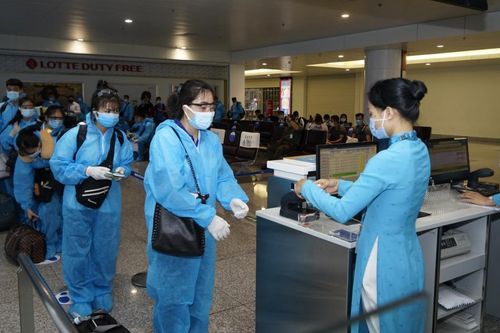 Thêm một thanh niên ở Hà Nội dương tính với SARS-CoV-2 khi sang đến Nhật Bản