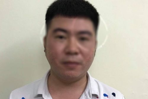 Ông bố đánh bé gái 2 tuổi trong trường mầm non: 'Tôi rất ân hận, xin lỗi chân thành tới cháu bé, cộng đồng mạng'