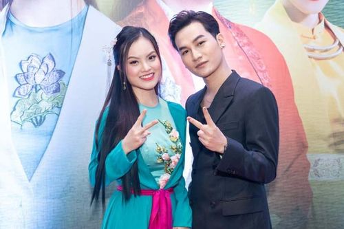 Netizen đỡ không nổi sự dễ thương của Ali Hoàng Dương: Nhầm tên Sunny Đan Ngọc thành Suni Hạ Linh, đính chính rồi nhưng... sai vẫn sai