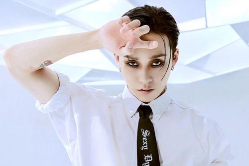 Dawn có thoát được mác 'dựa hơi' HyunA trong màn trở lại này?